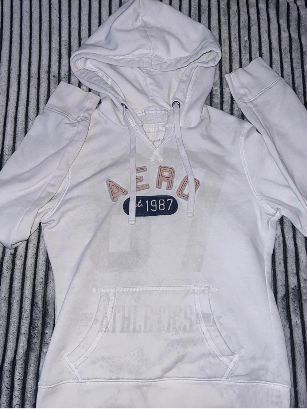 Aeropostale White Hoodie with Navy 1987 Patch
